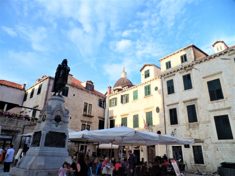 SAMSUNG CAMERA PICTURES