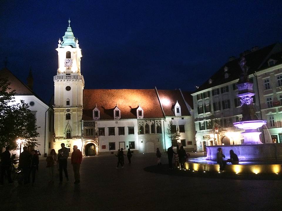 Hlavné Námestie_noite